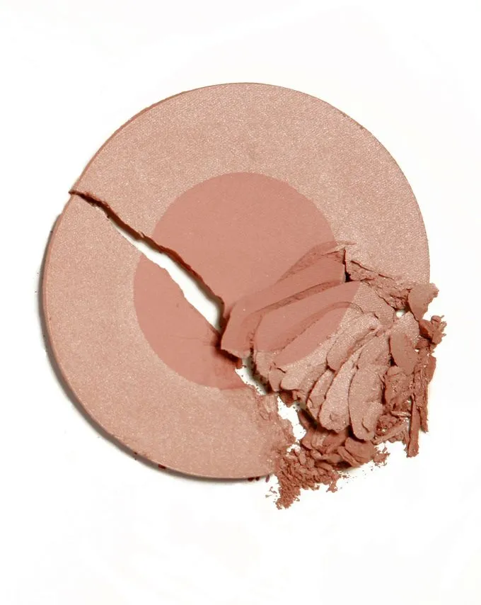 Charlotte Tilbury Cheek to Chic First Love