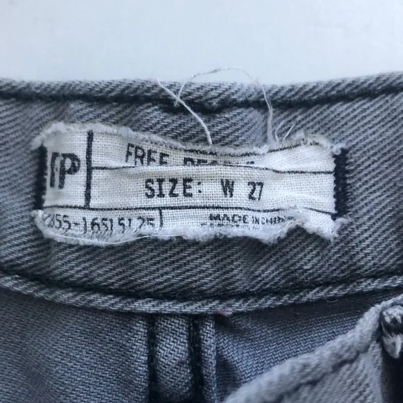 Free People Grey Cutoff Frayed Denim Jean Shorts Amongst the Stars Size 27