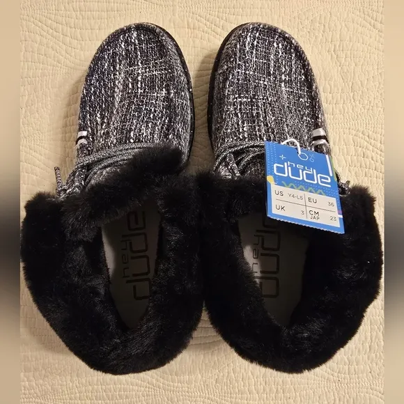 NWT Hey Dude Britt Youth Boho Slip On Bootie with Faux Fur Ankle Detail